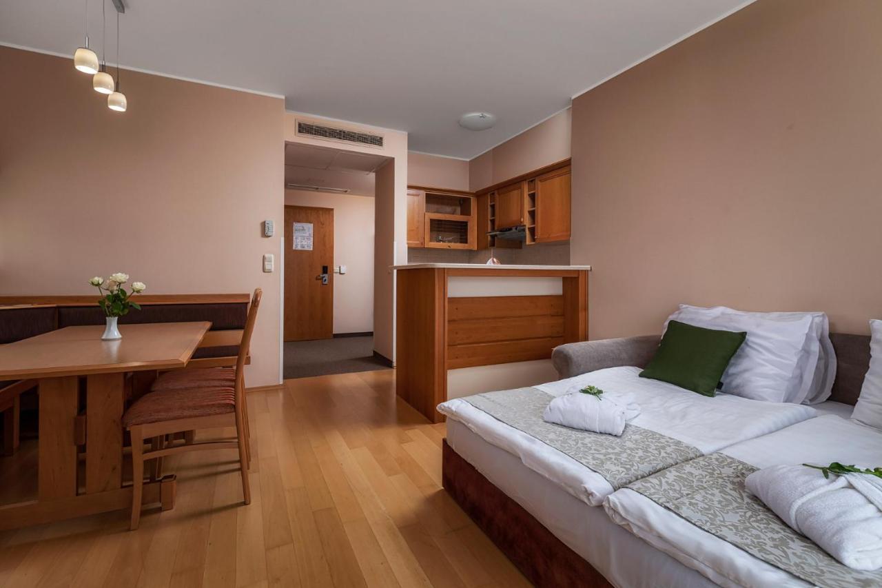 Grand Hotel Bellevue Hočko Pohorje Exteriér fotografie