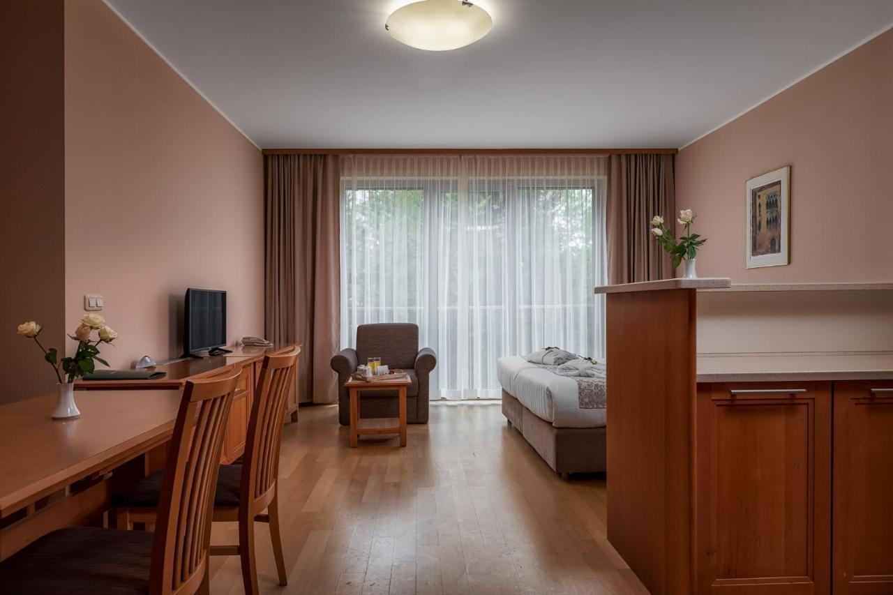 Grand Hotel Bellevue Hočko Pohorje Exteriér fotografie